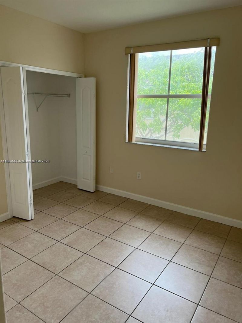 1660 SE 29th St, Unit 200, Homestead, FL 33035 Photo