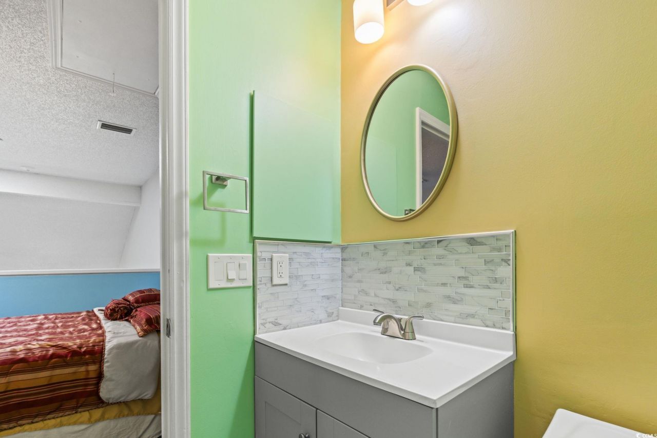 1100 Possum Trot Rd. Photo 24