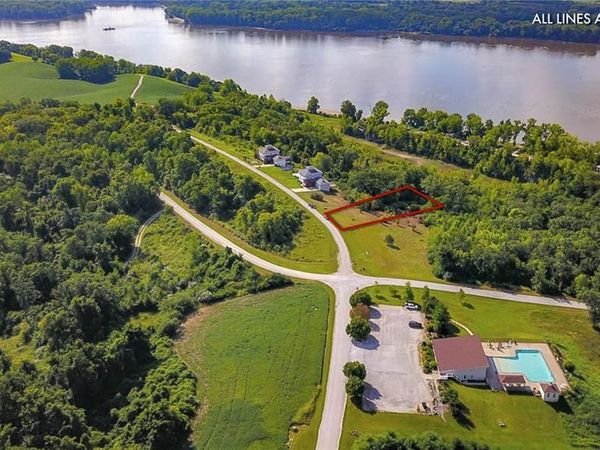 204 Quarry Road, Golden Eagle, IL 62036