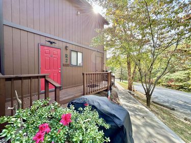 145 state park Road, Unit R2, Jamestown, KY 42629