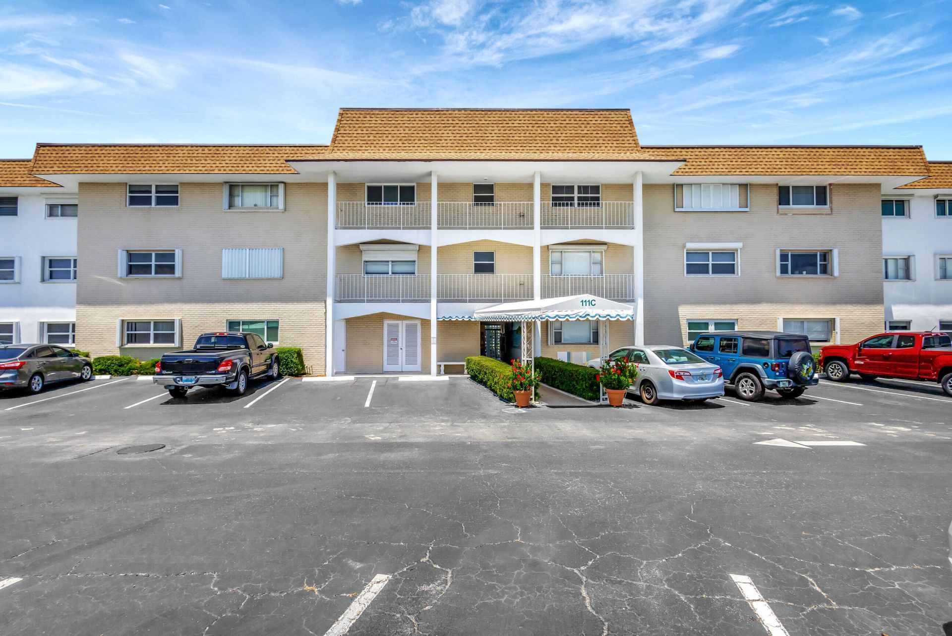 111 Shore Court, Unit 306, North Palm Beach, FL 33408 Photo