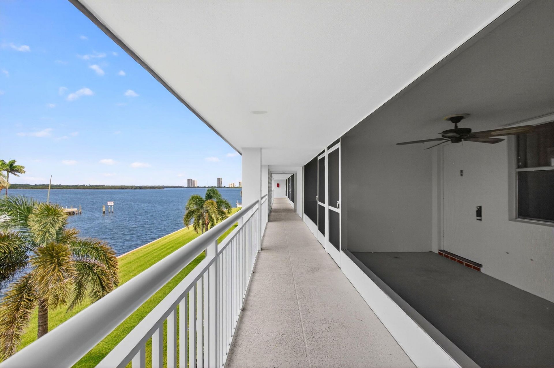 111 Shore Court, Unit 306, North Palm Beach, FL 33408 Photo