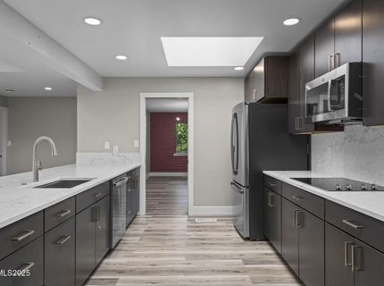 3349 Skyline Boulevard, Reno, NV 89509 Photo