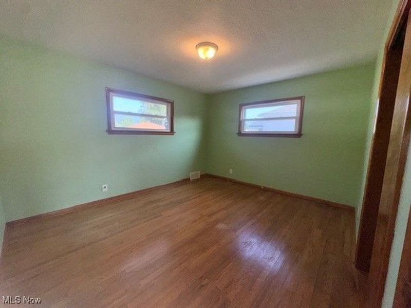 701 E 315th Street, Willowick, OH 44095 Photo 17