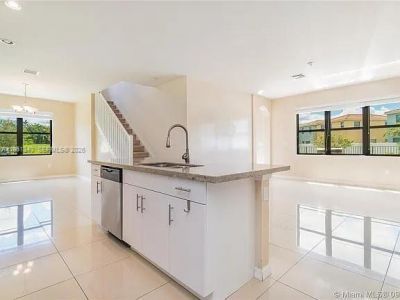 19220 NE 9th Pl, Miami, FL 33179 Photo