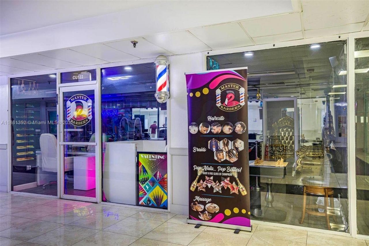 19201 Collins Ave, Unit 916, Sunny Isles Beach, FL 33160 Photo