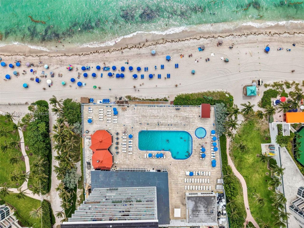 19201 Collins Ave, Unit 916, Sunny Isles Beach, FL 33160 Photo