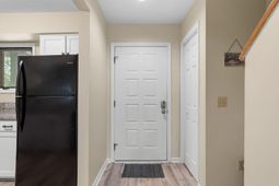 2472 Racquet Club Drive photo 4