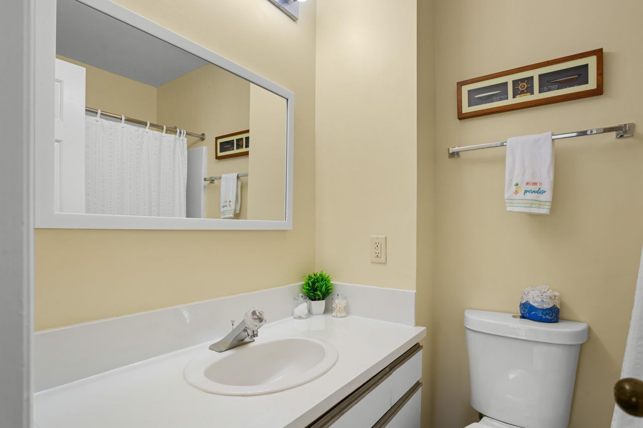 2472 Racquet Club Drive Photo 26