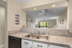 2472 Racquet Club Drive photo 4