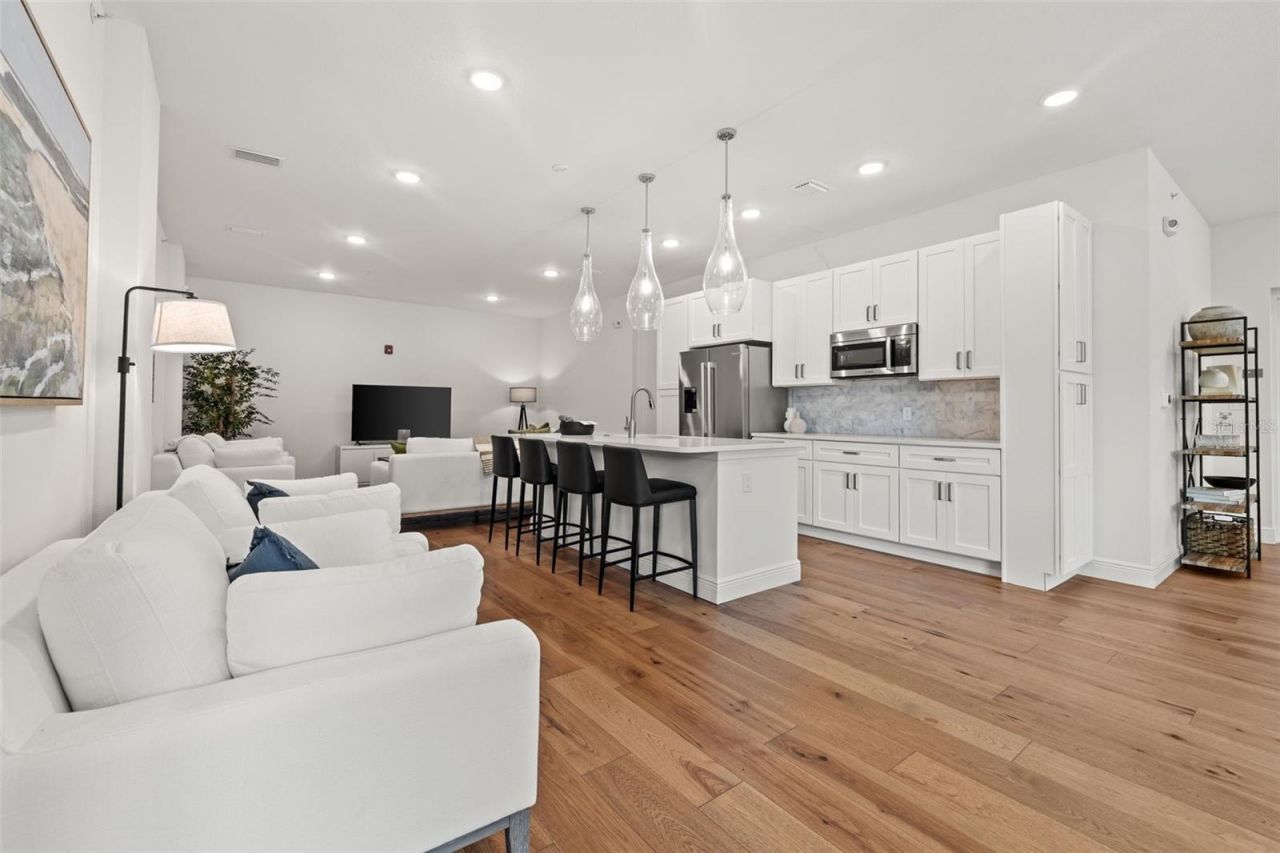 600 3rd Avenue S, Unit 205, Saint Petersburg, FL 33701 Photo