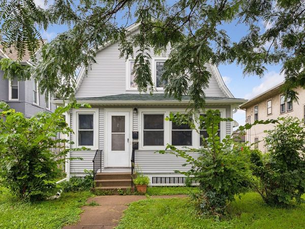 2924 Emerson Avenue N, Minneapolis, MN 55411