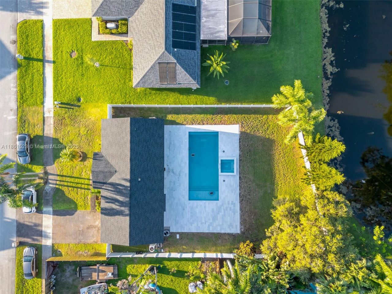 1120 SW 128th Dr, Davie, FL 33325 Photo