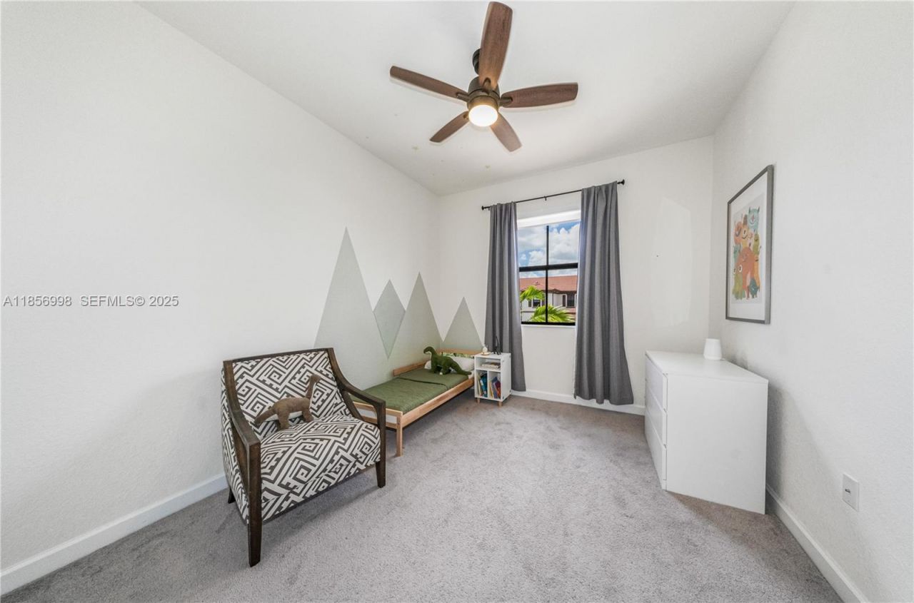 3433 W 104th Ter, Hialeah, FL 33018 Photo