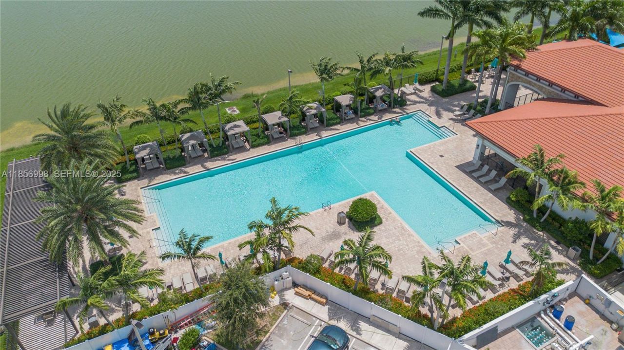 3433 W 104th Ter, Hialeah, FL 33018 Photo