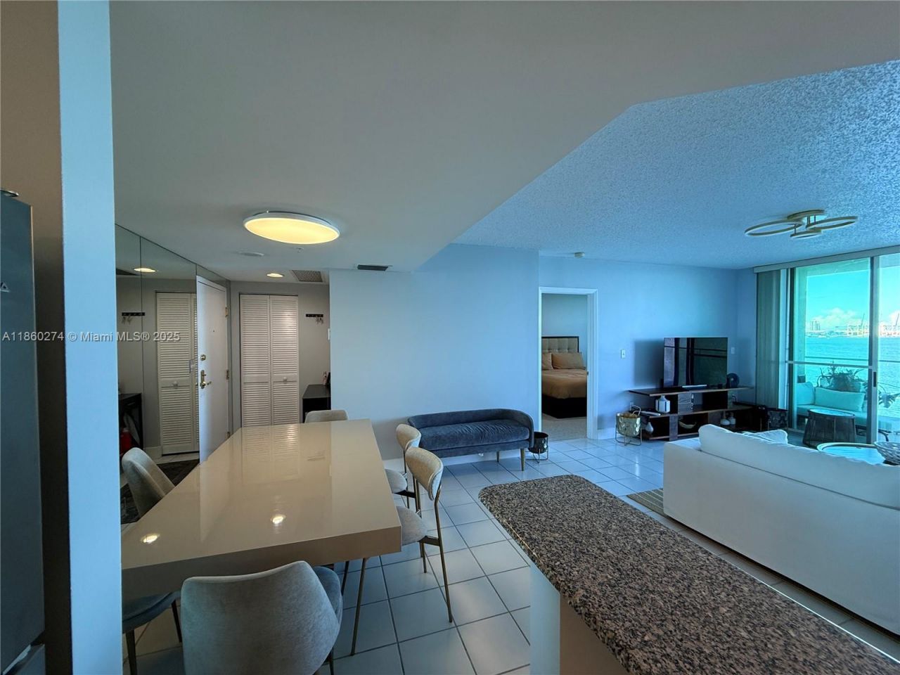 800 Claughton Island Dr, Unit 703, Miami, FL 33131 Photo