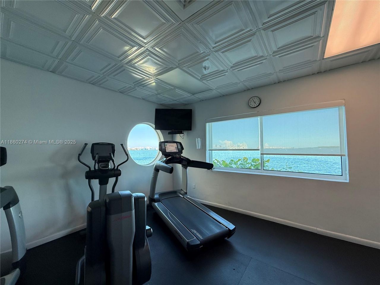 800 Claughton Island Dr, Unit 703, Miami, FL 33131 Photo