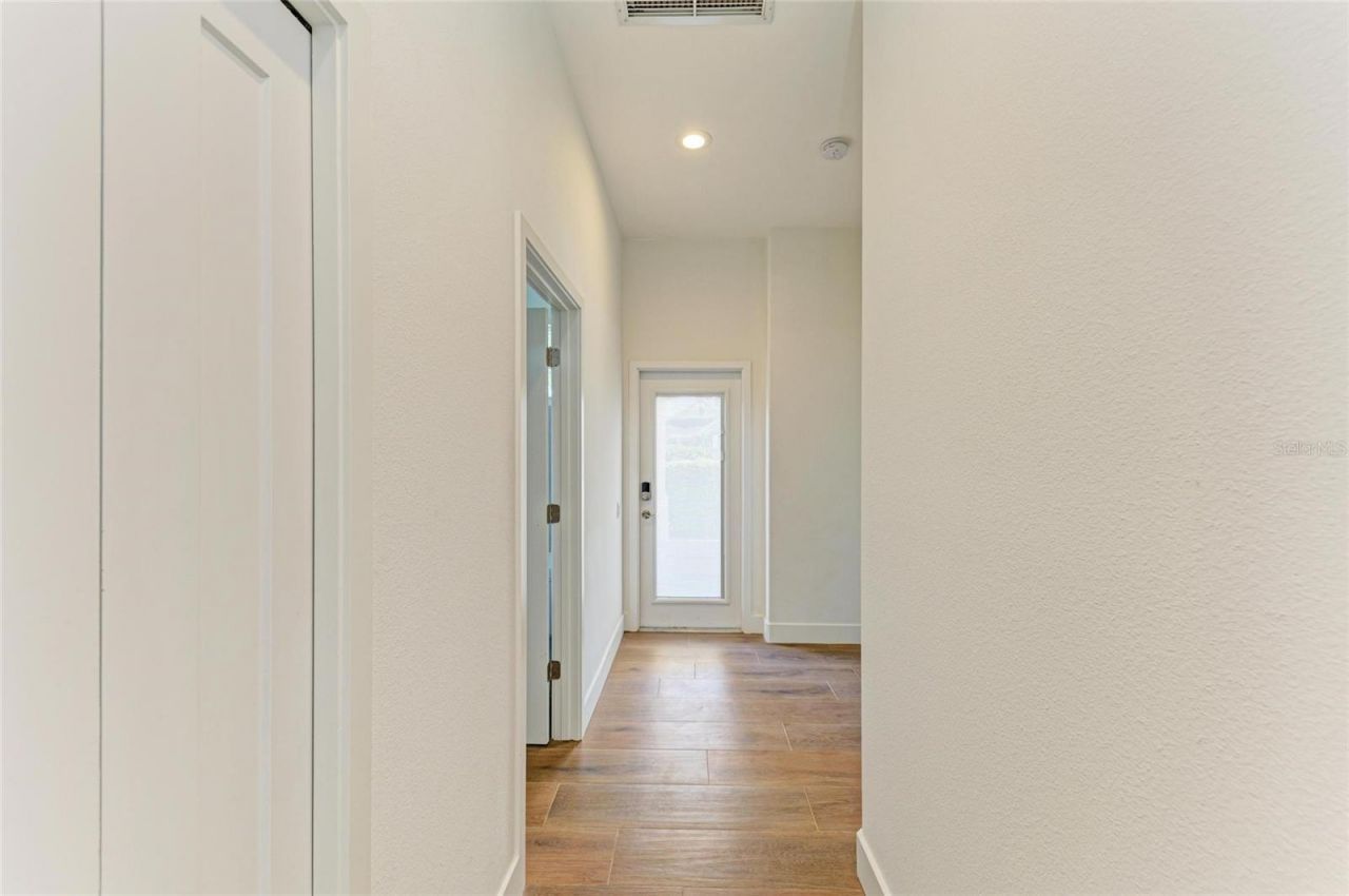 202 Americas Cup Boulevard, Bradenton, FL 34208 Photo