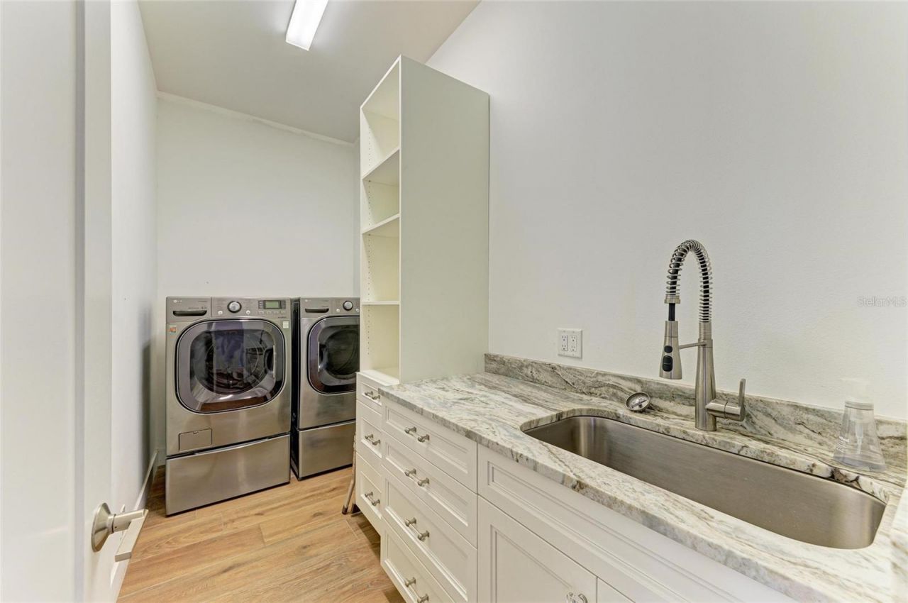 202 Americas Cup Boulevard, Bradenton, FL 34208 Photo