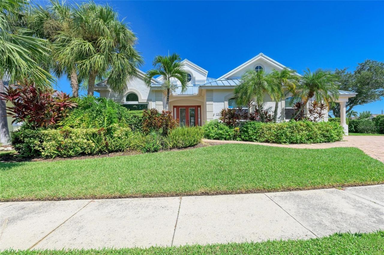202 Americas Cup Boulevard, Bradenton, FL 34208 Photo