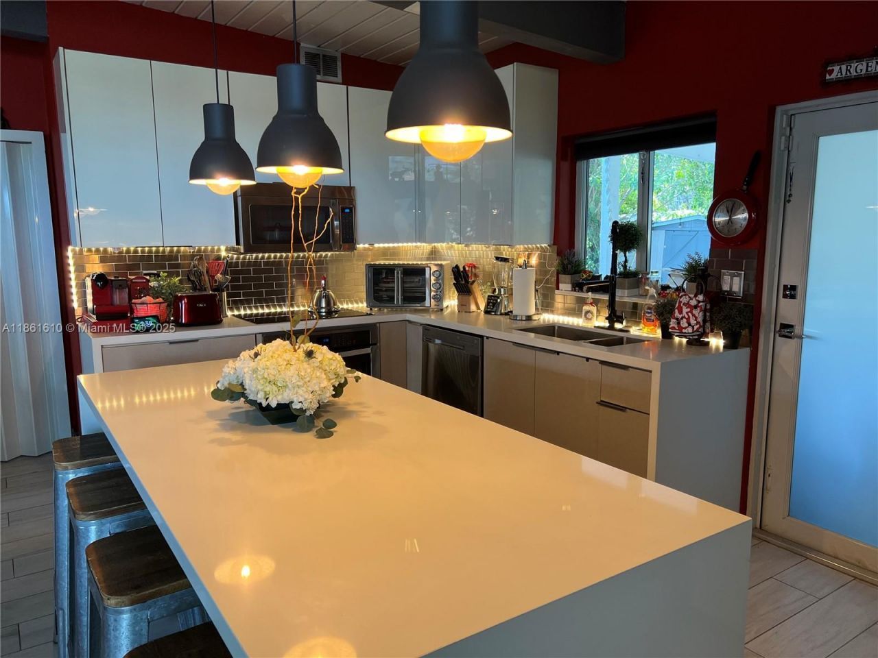 1900 Keystone Blvd, North Miami, FL 33181 Photo