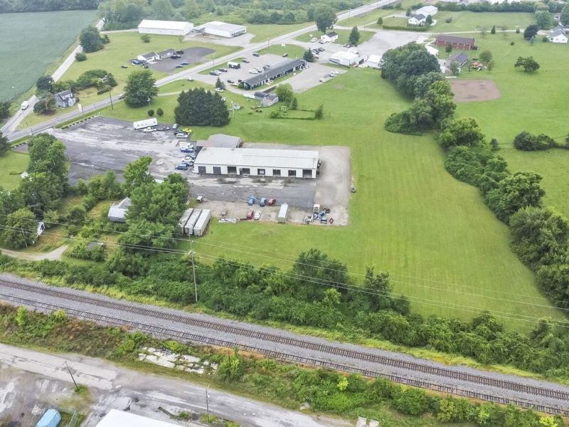 544 W High Street, Edison, OH 43320 Photo 4