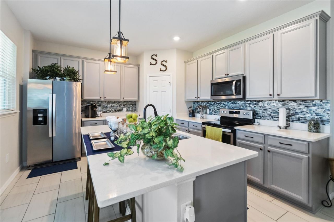 15493 Willow Arbor Circle, Orlando, FL 32824 Photo