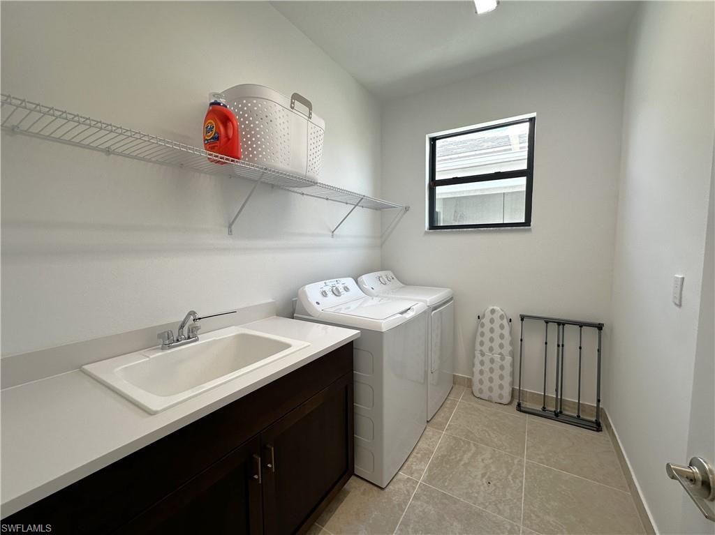 20293 Fair Oak Ln, Estero, FL 33928 Photo