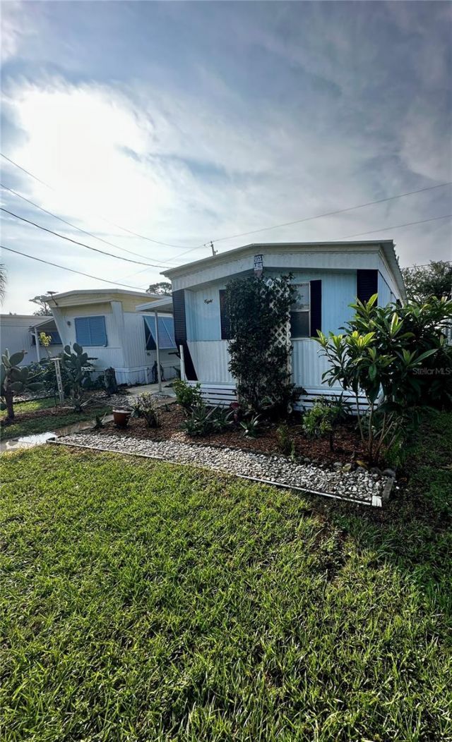 2201 S Ridgewood Avenue, Unit 8, Edgewater, FL 32141 Photo