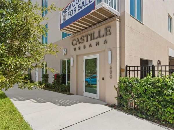 600 3RD AVENUE S, Unit 406, ST PETERSBURG, FL 33701