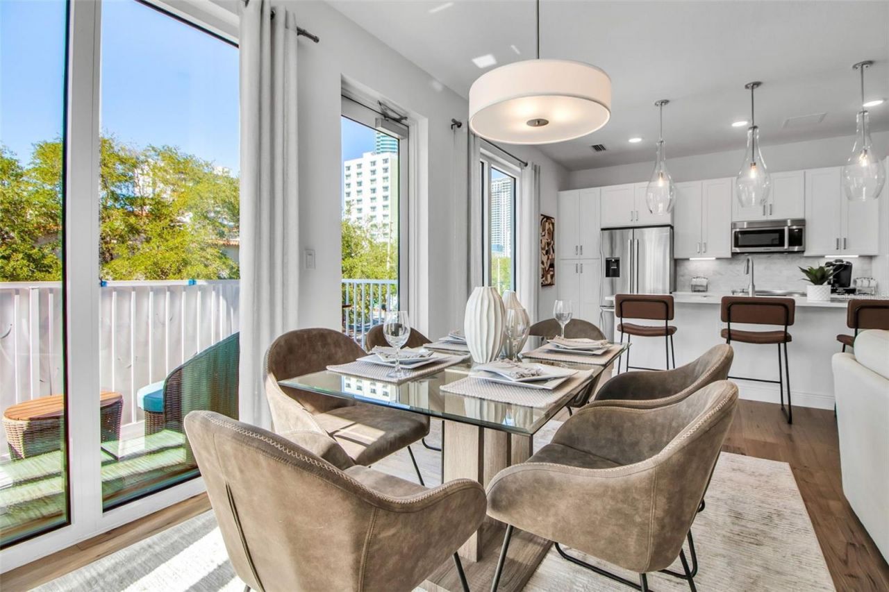 600 3rd Avenue S, Unit 406, Saint Petersburg, FL 33701 Photo