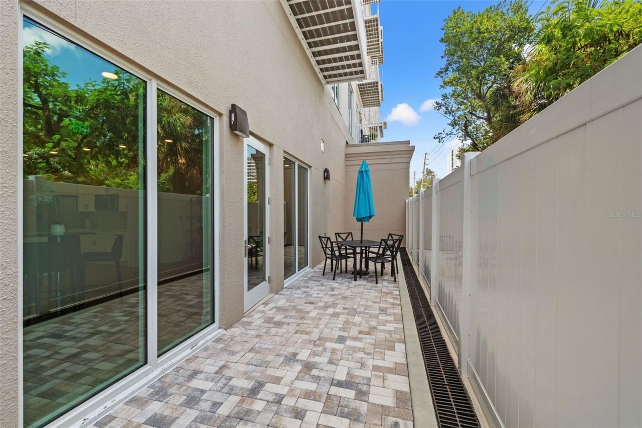 600 3rd Avenue S, Unit 406, Saint Petersburg, FL 33701 Photo