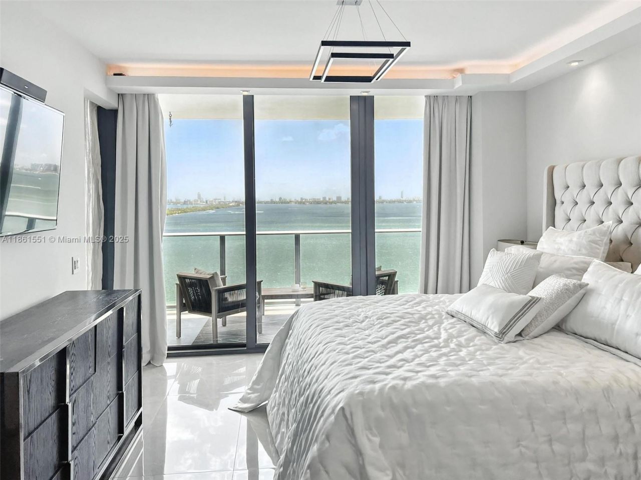 3131 NE 7th Ave, Unit 1504, Miami, FL 33137 Photo