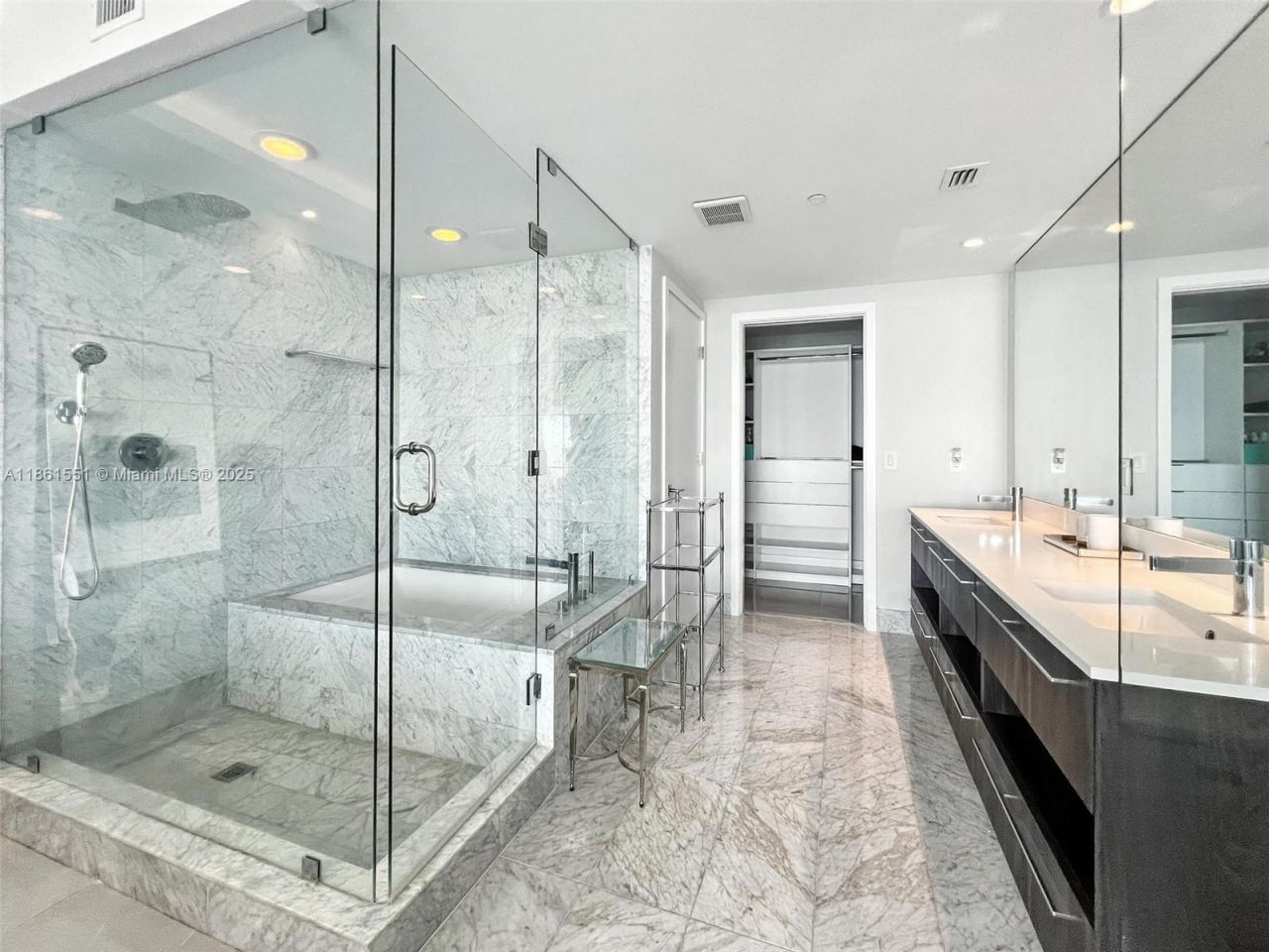 3131 NE 7th Ave, Unit 1504, Miami, FL 33137 Photo