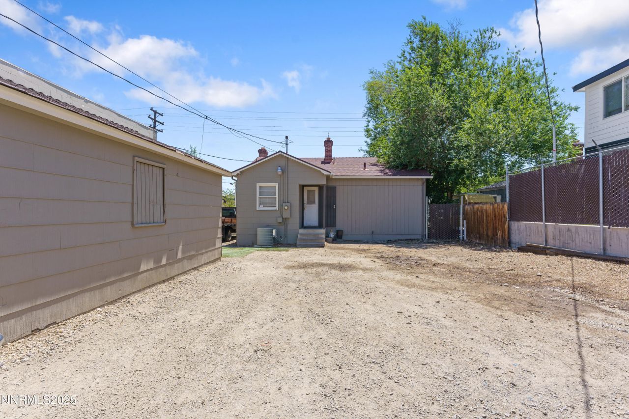 277 Vassar Street, Reno, NV 89502 Photo