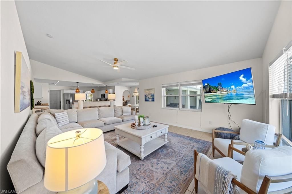 1309 SE 10th Ter, Cape Coral, FL 33990 Photo