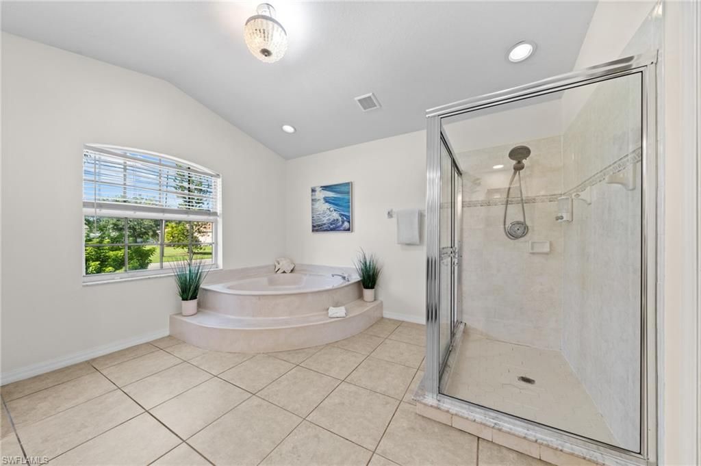 1309 SE 10th Ter, Cape Coral, FL 33990 Photo