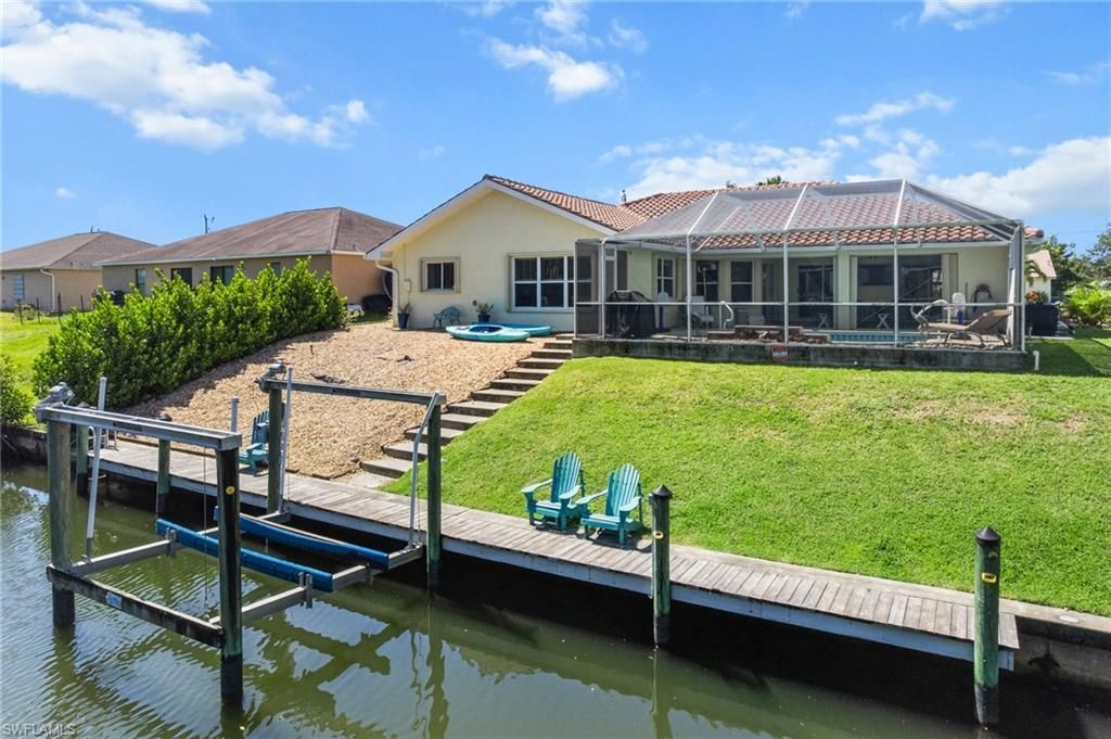 1309 SE 10th Ter, Cape Coral, FL 33990 Photo