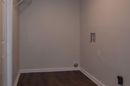 7666 Hunters Ridge Lane photo 4