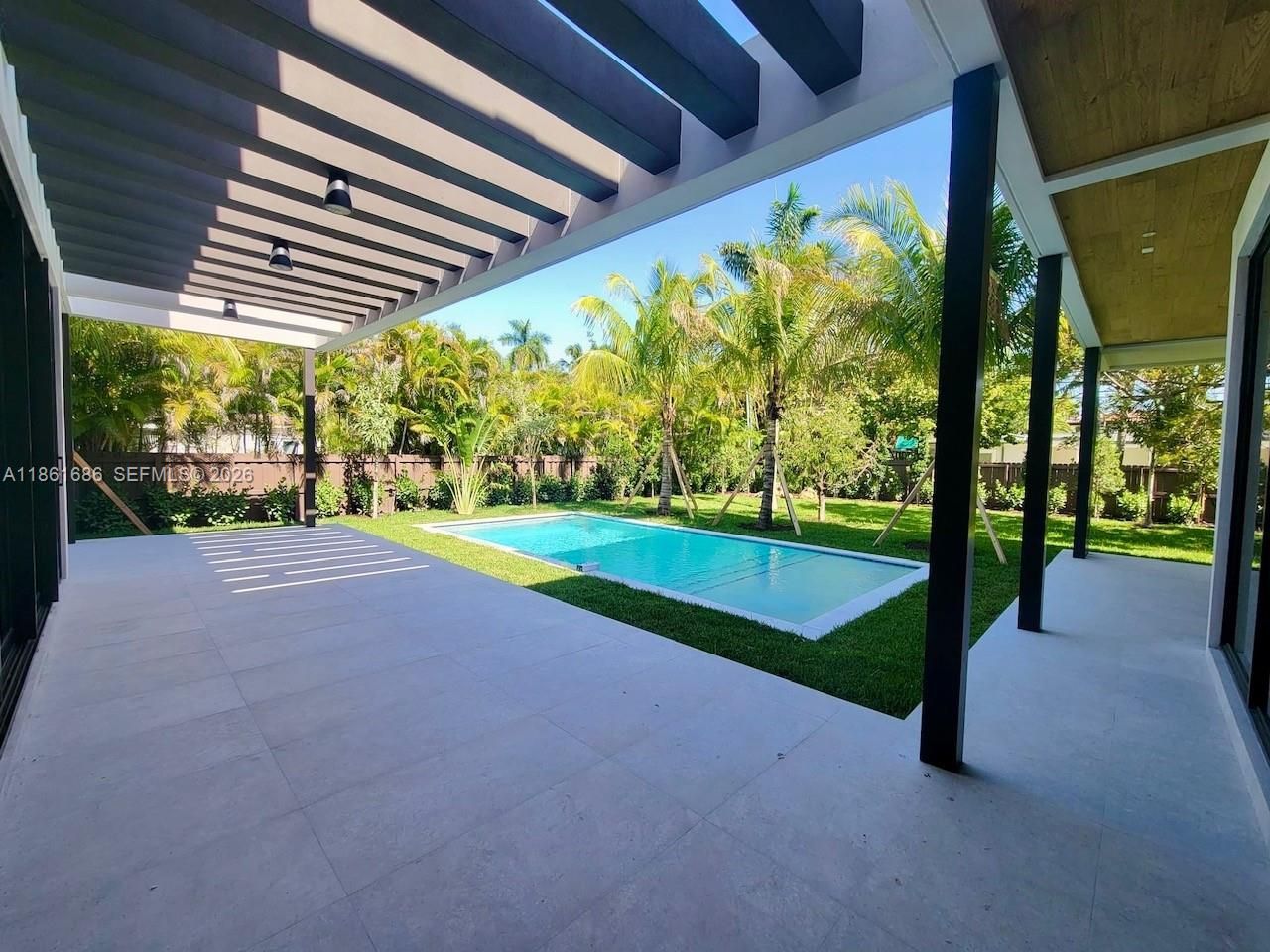 6250 SW 78th St, South Miami, FL 33143 Photo