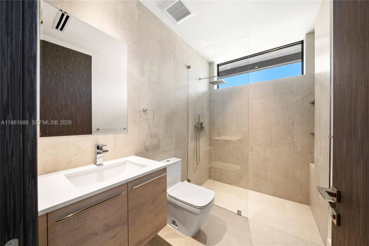 6250 SW 78th St, South Miami, FL 33143 Photo