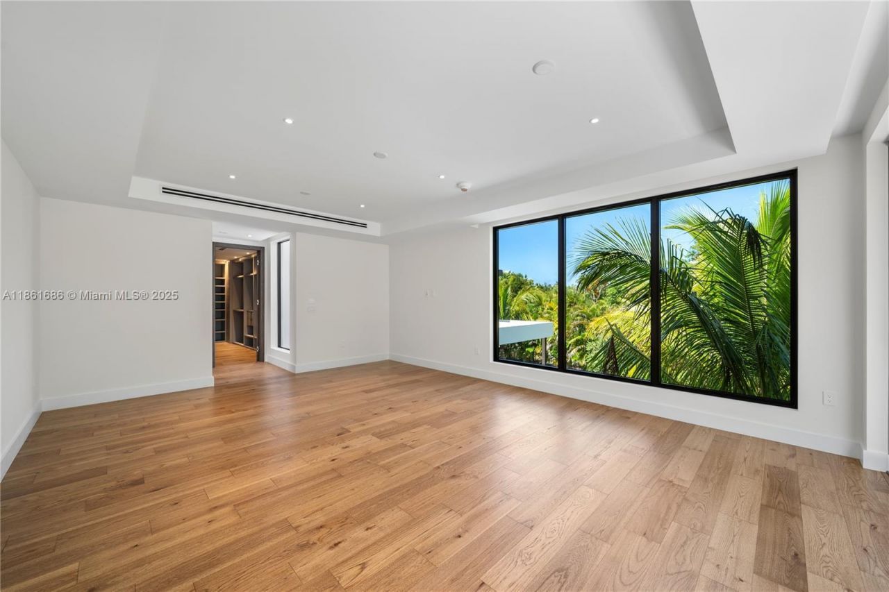 6250 SW 78th St, South Miami, FL 33143 Photo