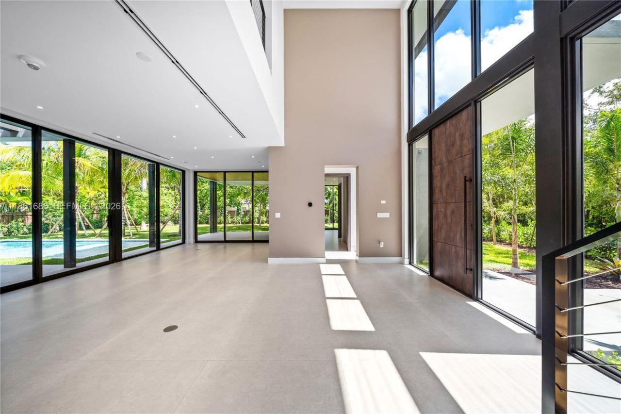 6250 SW 78th St, South Miami, FL 33143 Photo