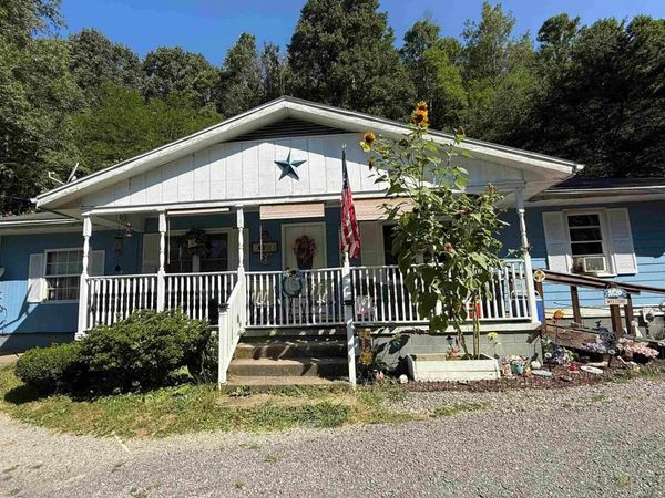 9777 Meathouse Fork Road, Salem, WV 26426