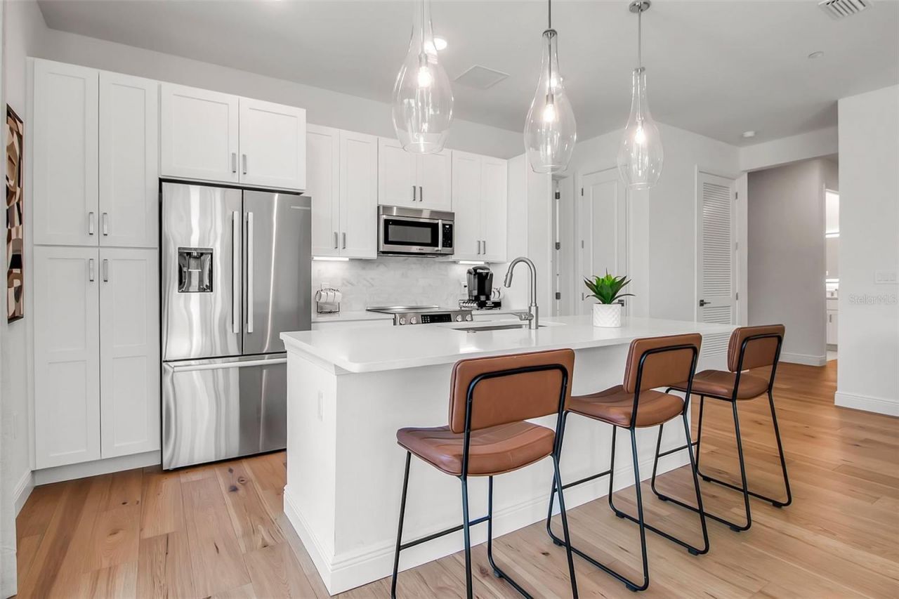 600 3rd Avenue S, Unit 405, Saint Petersburg, FL 33701 Photo