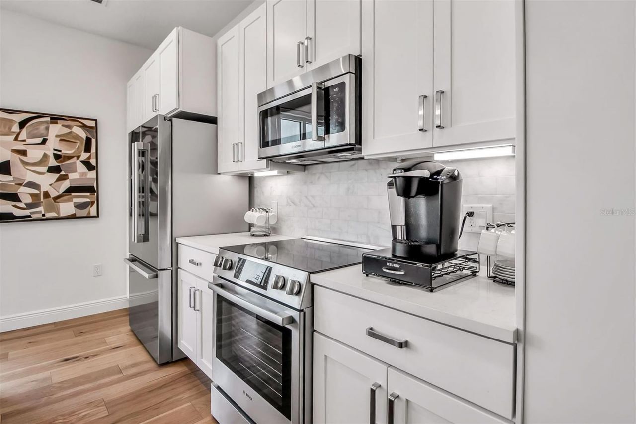 600 3rd Avenue S, Unit 405, Saint Petersburg, FL 33701 Photo