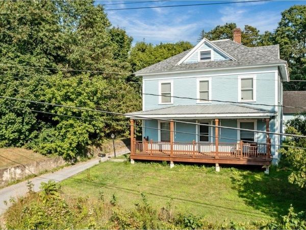 30 North Avenue, Richford, VT 05476
