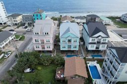 205 29th Ave. N photo 4