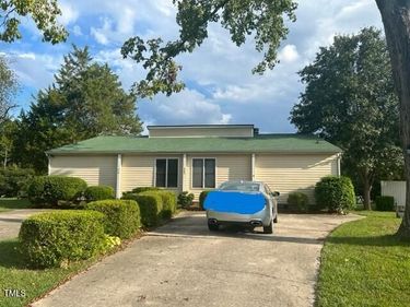 4604 Lavista Court, Unit A & B, Raleigh, NC 27616
