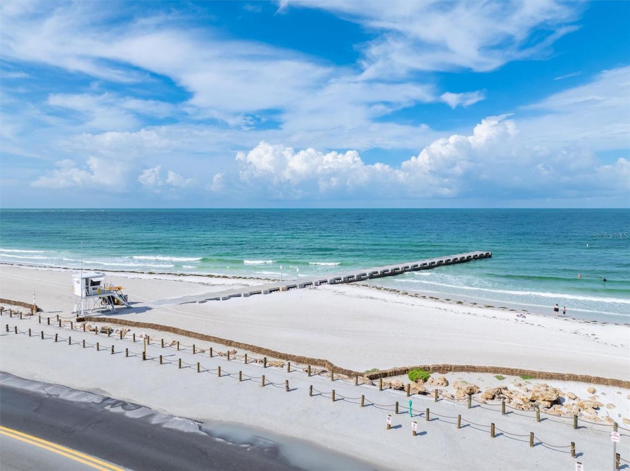 1207 Gulf Drive S, Bradenton Beach, FL 34217 Photo